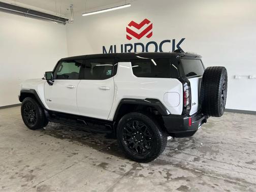 2024 GMC HUMMER EV SUV 2X