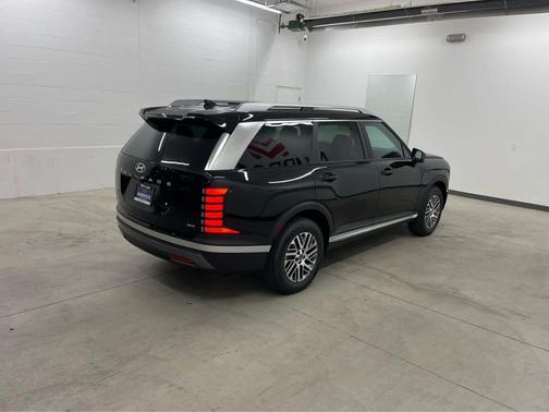 Abyss Black Pearl 2026 Hyundai PALISADE SEL Premium