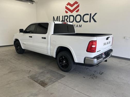 Bright White Clearcoat 2025 RAM 1500 Big Horn/Lone Star