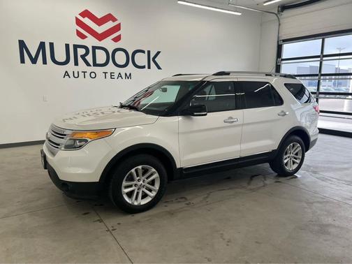 White Platinum Metallic Tri-Coat 2014 Ford Explorer XLT