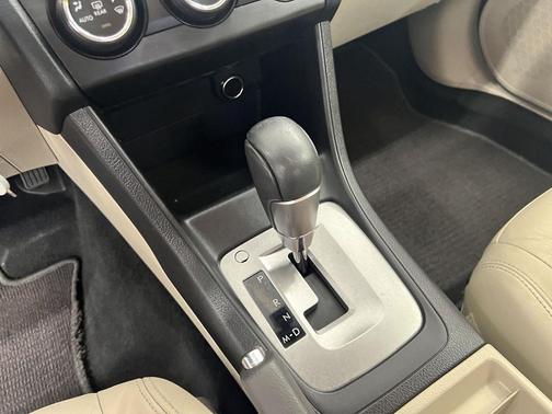 Crystal Black Silica 2013 Subaru XV Crosstrek 2.0i Limited