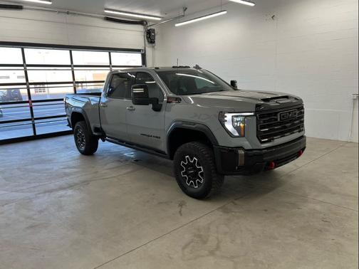 2024 GMC Sierra 2500 AT4X