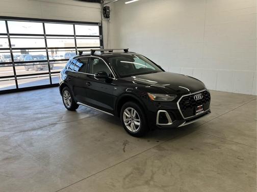 2022 Audi Q5 45 S line Premium