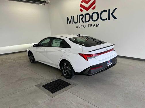 Serenity White 2025 Hyundai ELANTRA HEV SEL Sport