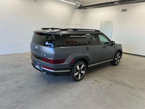 Ecotronic Gray Matte 2026 Hyundai SANTA FE Limited