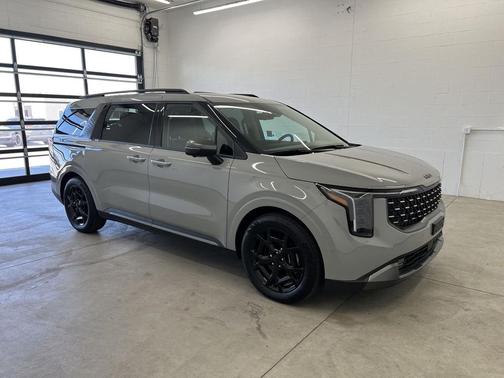 Ceramic Silver 2025 Kia Carnival SX Prestige