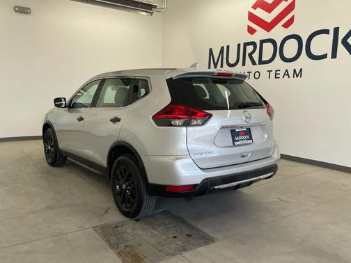 Brilliant Silver 2017 Nissan Rogue S