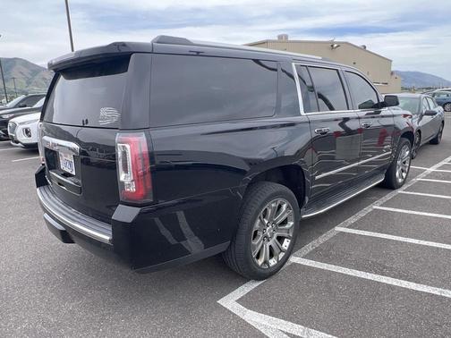 Onyx Black 2016 GMC Yukon XL Denali