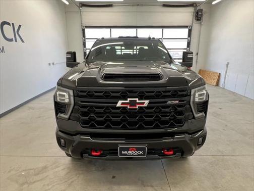 2024 Chevrolet Silverado 2500 4WD Crew Cab Standard Bed ZR2