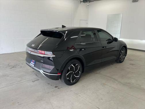 2022 Hyundai IONIQ 5 SEL