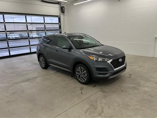 2021 Hyundai TUCSON SEL