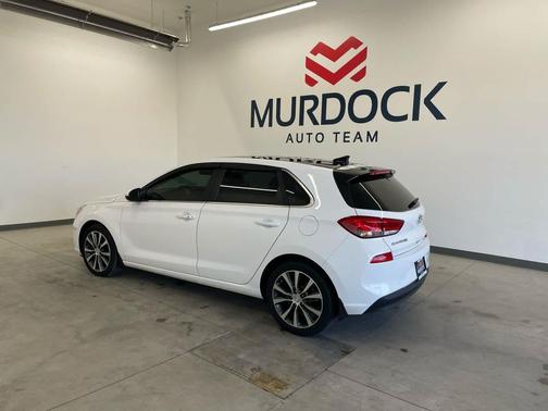 Ceramic White 2018 Hyundai Elantra GT Base