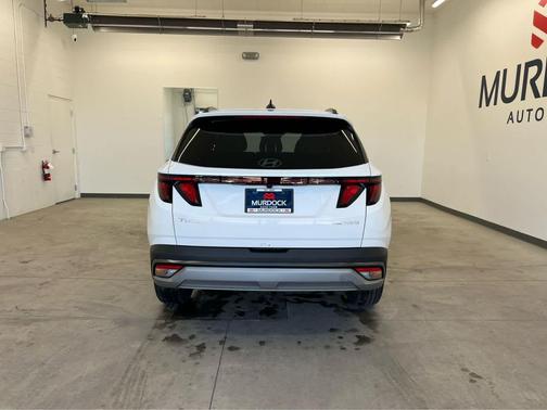 Creamy White Pearl 2026 Hyundai TUCSON Hybrid SEL