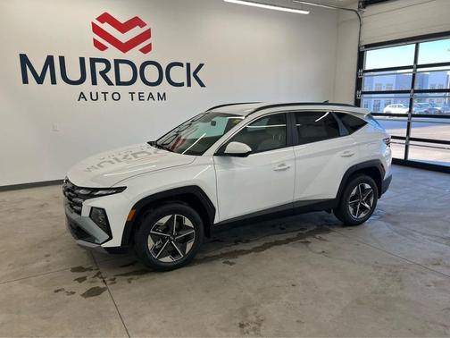 Creamy White Pearl 2026 Hyundai TUCSON Hybrid SEL