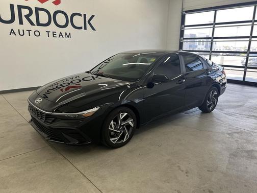 Abyss Black 2025 Hyundai ELANTRA Sport