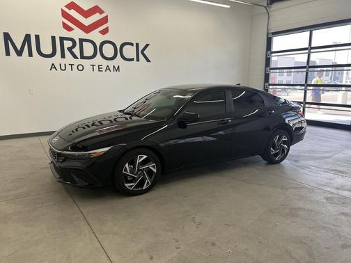 Abyss Black 2025 Hyundai ELANTRA Sport
