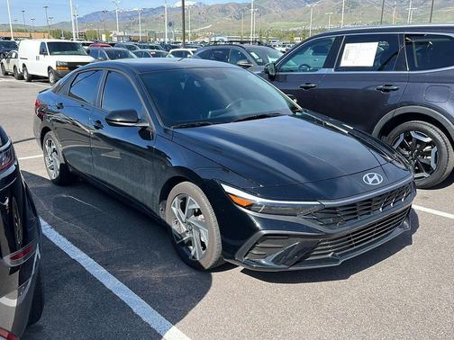 Abyss Black 2025 Hyundai ELANTRA Sport