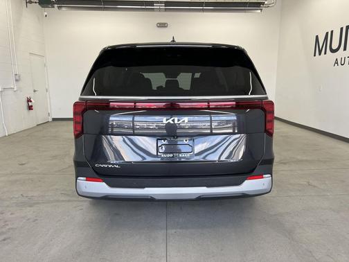 Panthera Metal 2025 Kia Carnival LXS