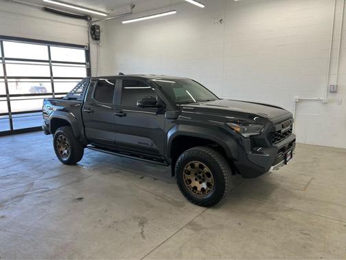2024 Toyota Tacoma Hybrid Trailhunter