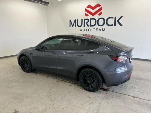 2023 Tesla Model Y Long Range Dual Motor All-Wheel Drive