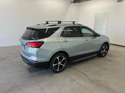 2022 Chevrolet Equinox Premier w/1LZ
