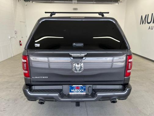 Granite Crystal Metallic Clearcoat 2020 RAM 1500 Limited