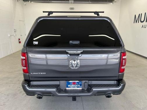 Granite Crystal Metallic Clearcoat 2020 RAM 1500 Limited