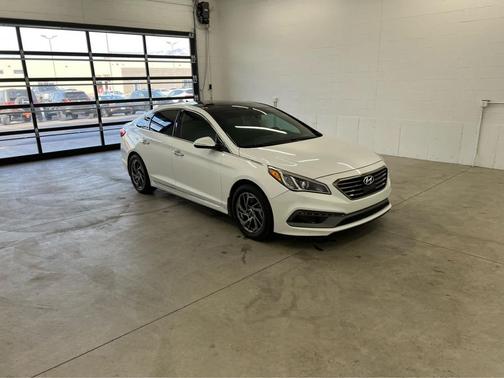 2015 Hyundai SONATA Limited 2.0T
