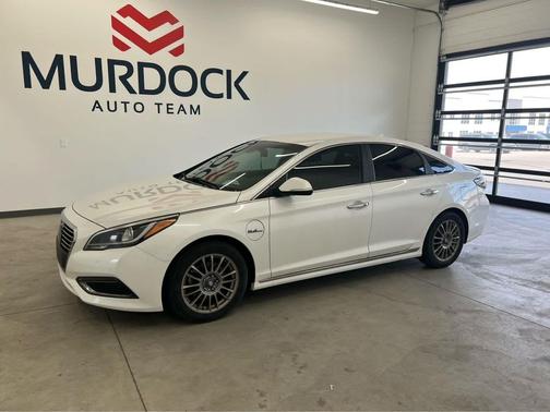 Diamond White Pearl 2016 Hyundai Sonata Plug-In Hybrid Limited