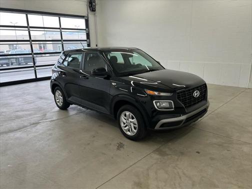 2024 Hyundai VENUE SE