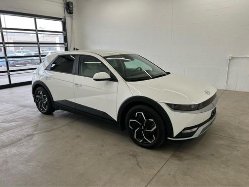 Atlas White 2023 Hyundai IONIQ 5 SEL