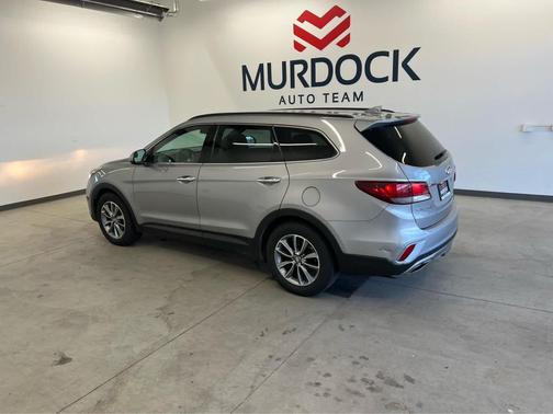 2017 Hyundai SANTA FE SE