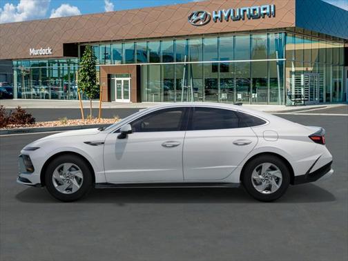 2025 Hyundai SONATA SE