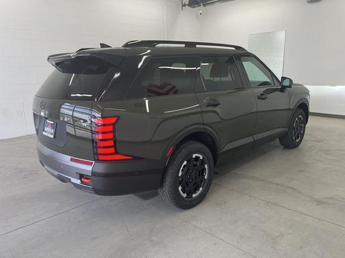 Titan Green 2026 Hyundai PALISADE XRT Pro