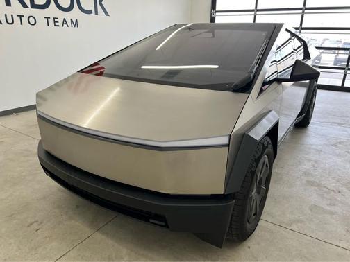 Ultra-Hard Stainless Steel 2025 Tesla Cybertruck All-Wheel Drive