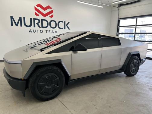 Ultra-Hard Stainless Steel 2025 Tesla Cybertruck All-Wheel Drive
