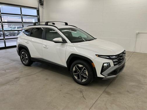 Creamy White Pearl 2026 Hyundai TUCSON Hybrid SEL Convenience