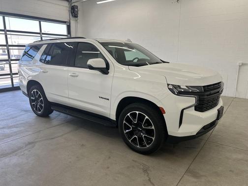 Summit White 2022 Chevrolet Tahoe 4WD RST