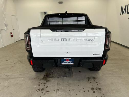 Interstellar White 2024 GMC HUMMER EV Pickup 2X