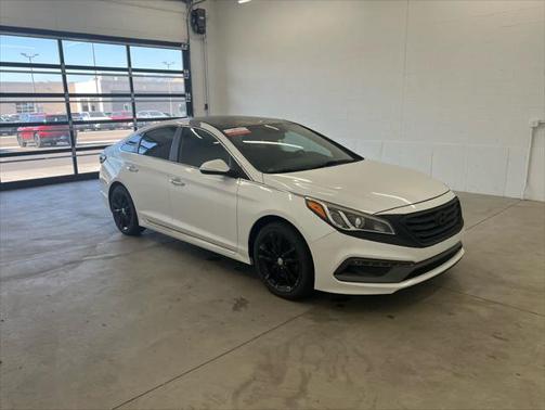 2015 Hyundai SONATA Sport 2.0T