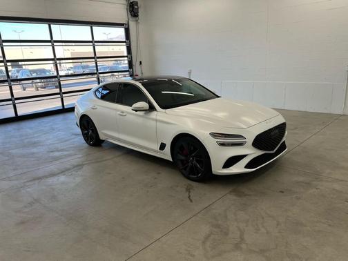 2023 Genesis G70 3.3T AWD