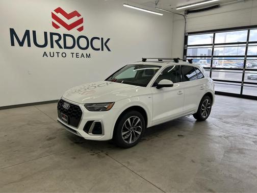 2023 Audi Q5 45 S line Premium Plus