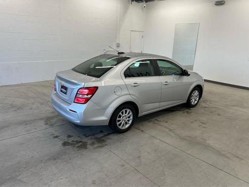 2018 Chevrolet Sonic LT