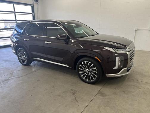 Sierra Burgundy 2023 Hyundai PALISADE Calligraphy