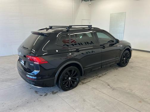 2021 Volkswagen Tiguan 2.0T SE R-Line Black 4MOTION