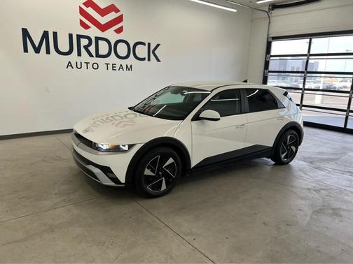 2025 Hyundai IONIQ 5 SE