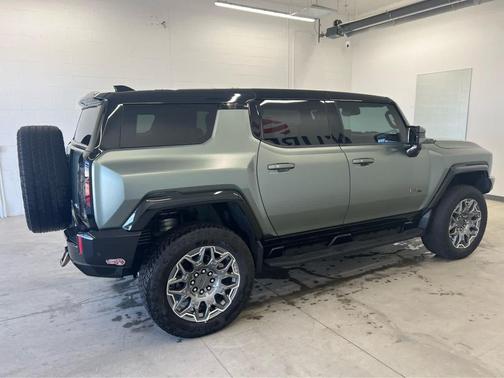 2024 GMC HUMMER EV SUV 3X