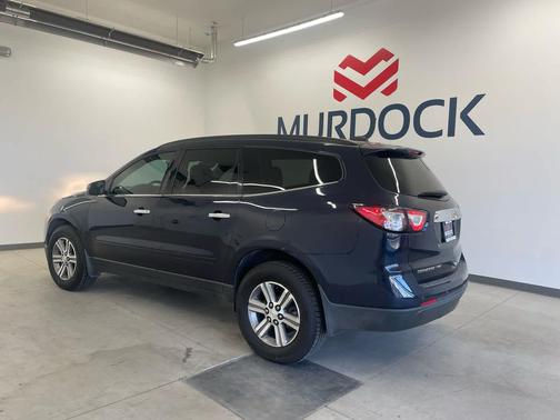 2017 Chevrolet Traverse 2LT