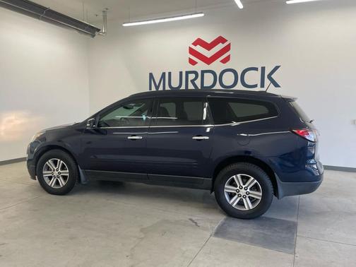 2017 Chevrolet Traverse 2LT