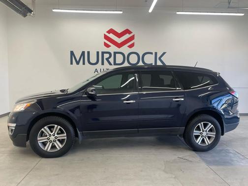 2017 Chevrolet Traverse 2LT
